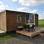 Your Cozy Waggon At The Cows\' Paradise