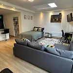Studio With Sauna