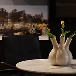 Midtown Hotel Royal Room