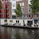 Pantheos Top Houseboat