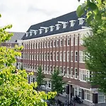 Authentic Amsterdam Bed And Breakfast Rai
