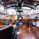 Anna Houseboat