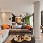 Amsterdam Luxe Stay - Modern