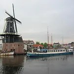 Hotelboat Fleur