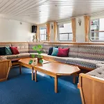 Botel Liza Marleen