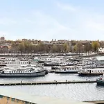Botel Liza Marleen