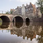 Skinny Bridge Boutique Stay