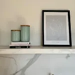 Old South - Luxury Apartment