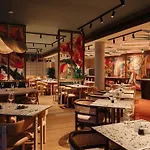 Doubletree By Hilton Amsterdam Centraal Station