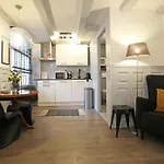 Dok Apartments