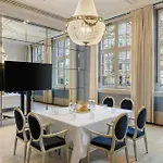 The College Hotel Amsterdam, Autograph Collection