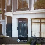 Canal District - 9 Streets