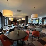 XO Hotels Park West