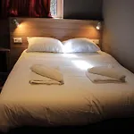 Aston City Hotel