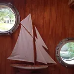 Amsterdam Water Lodge