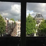 B&B Bij Tijn Op De Gracht