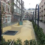 Alberdingk Thijmstraat Apartments
