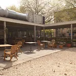 Wow Amsterdam Hostel