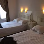 Budget Hotel Barbacan