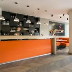Amsterdam Canal Residence