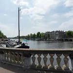 City Centre Studio Canal Belt