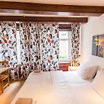 Green Apple Holiday - Lijnbaansgracht