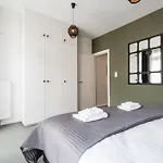 Leidse Square Marnix Apartments