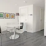 1-Br-Jordan Apartments Close To Cs