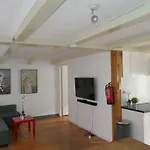 Spacious Central City Apartment With Big Private Sundeck!
