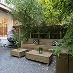 Amazing Apartment With Private Garden On Great Location