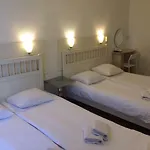 Budget Hotel Barbacan