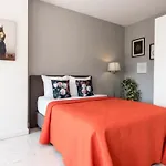 Boutique Canal House Suites