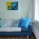 Houseboat In The Center, 5 Min Walk To Tropical Museum, Free Wifi!
