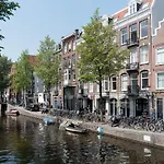 Canal View Apartment - Jordaan