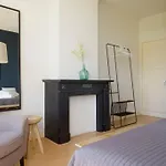 2 Bedroom 2 Bathroom Canal Apartment