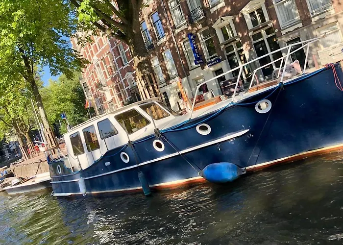 Boat Amsterdam Center