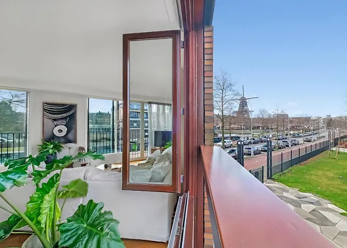 170M2 Appartment With Jacuzzi & Steam Bath In Center Of Amsterdam