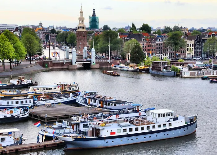 Botel Liza Marleen