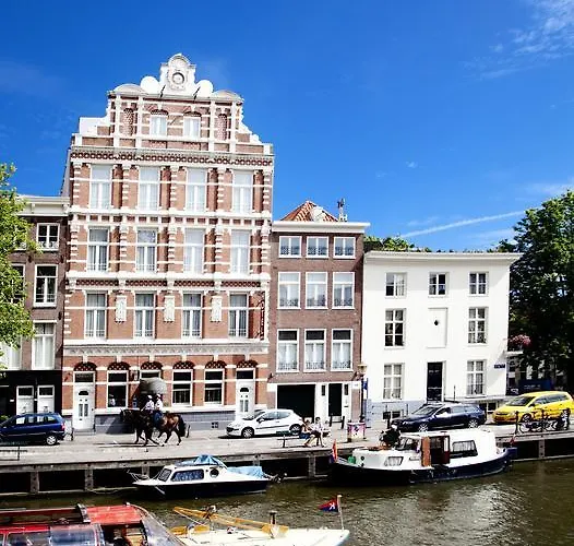 Hotel Nes