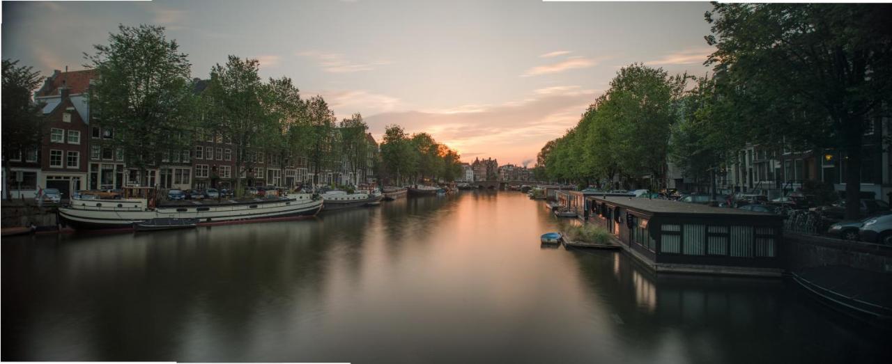 Anna Houseboat * Amsterdam