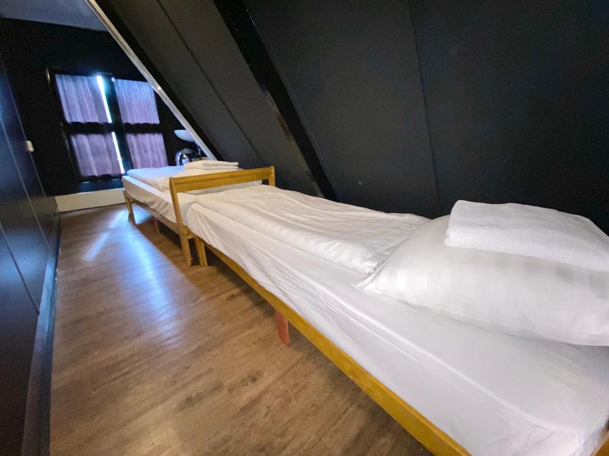 Utopia Hostel