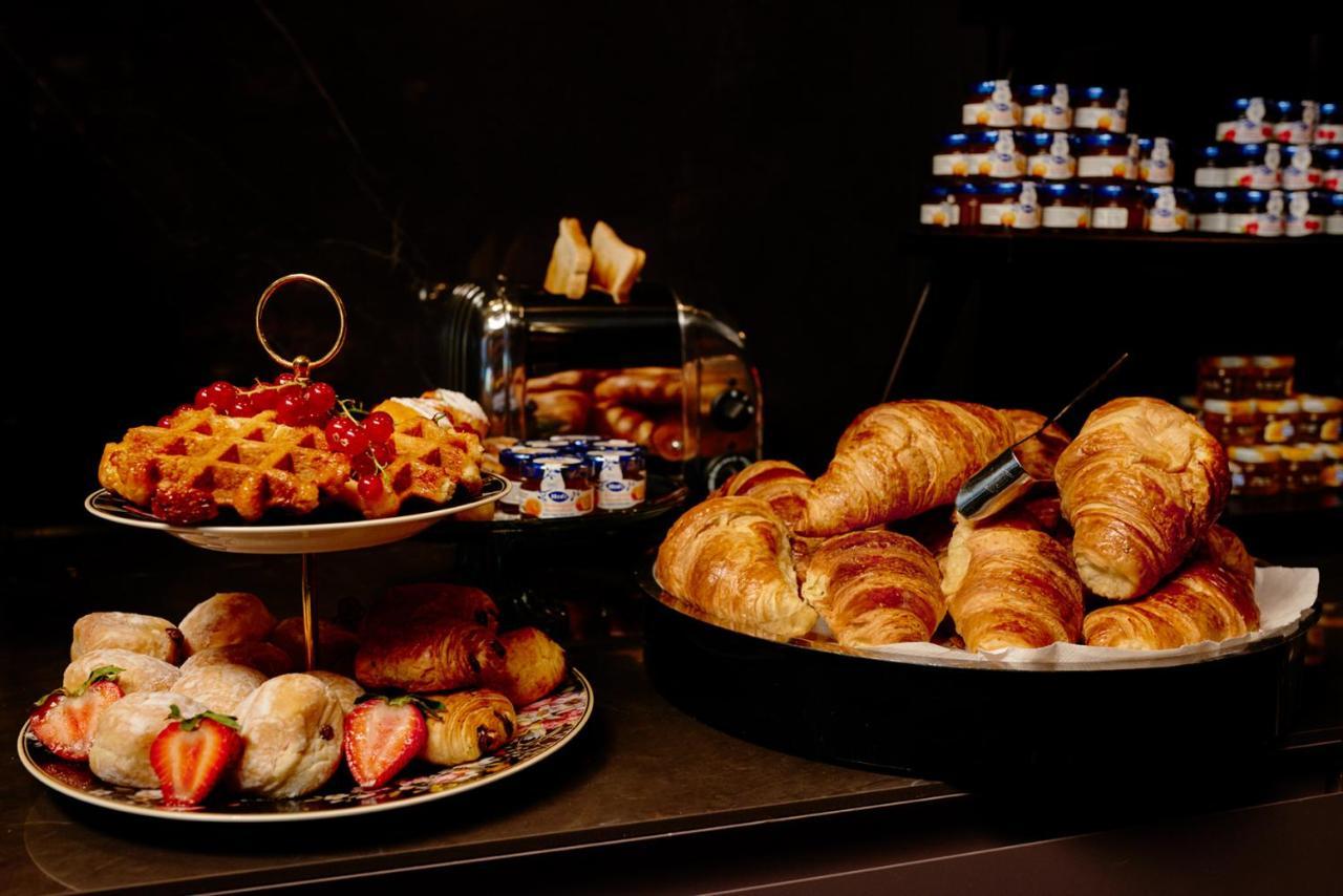Hotel Estheréa 4*