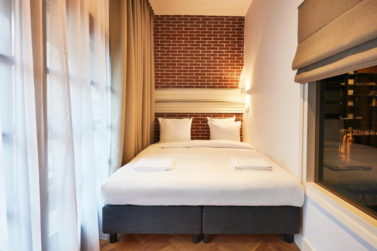 Not Hotel