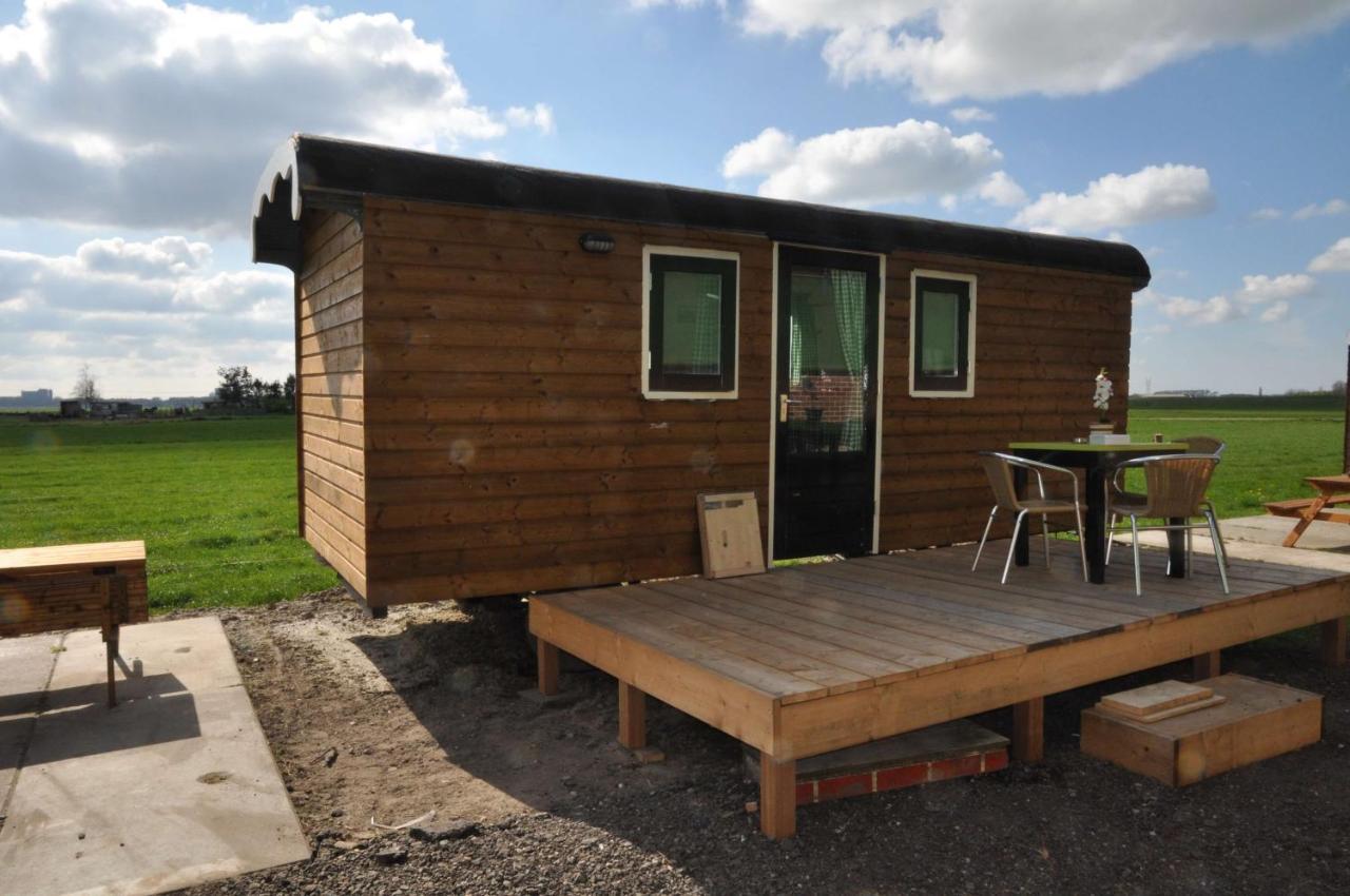 Your Waggon At The Cow's Paradise