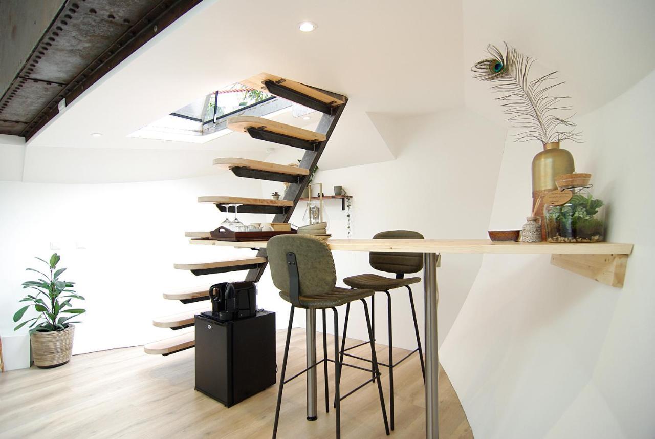 Guest house Eco Houseboat *
