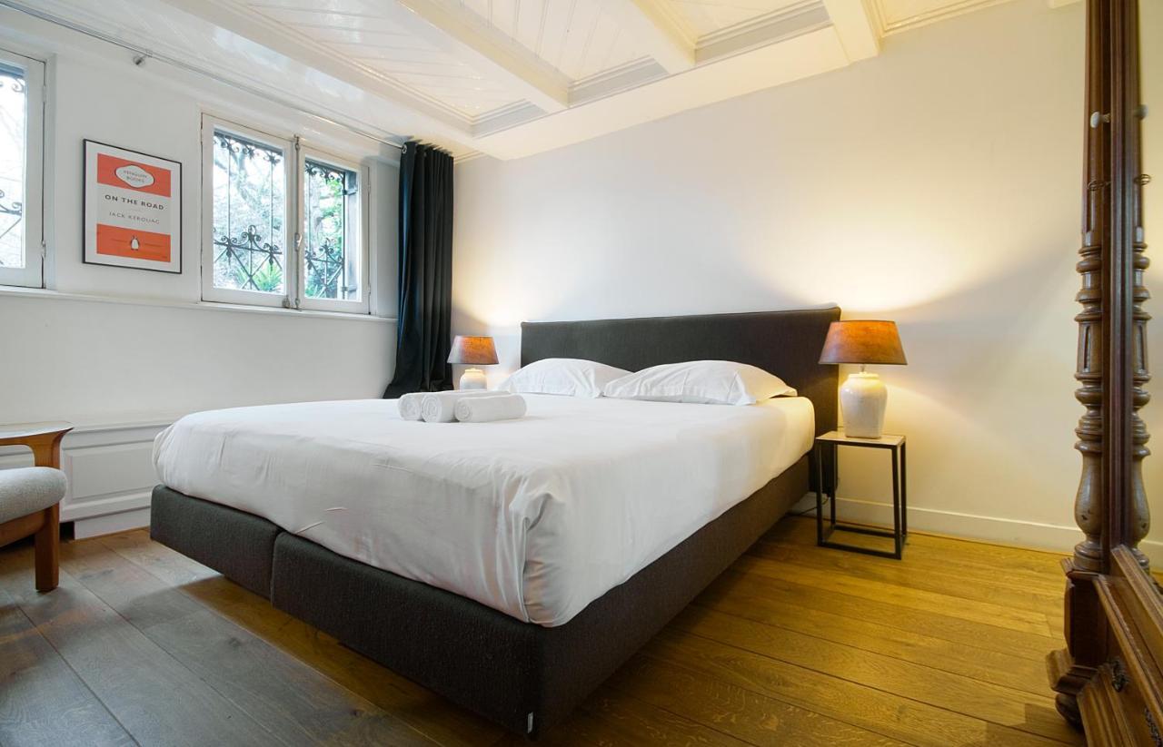 Luxurious Canal Apartment Amsterdam