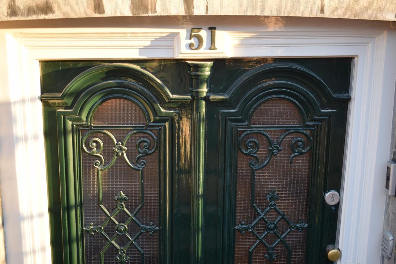 Singel 2* Amsterdam