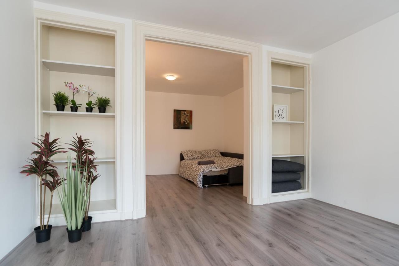 Beautiful House Next To Dam Square! Homestay Amsterdam