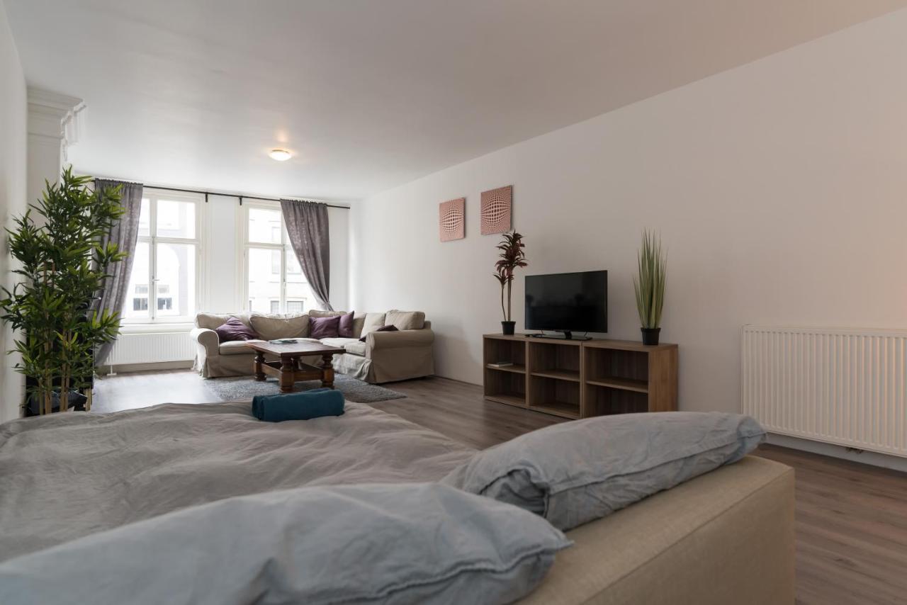 Homestay Beautiful House Next To Dam Square! *