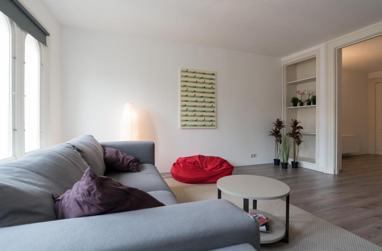 Homestay Beautiful House Next To Dam Square!